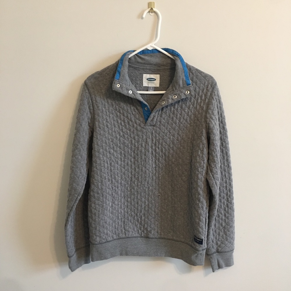 Old Navy sweatshirt